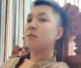 方丈大徒弟：王小国