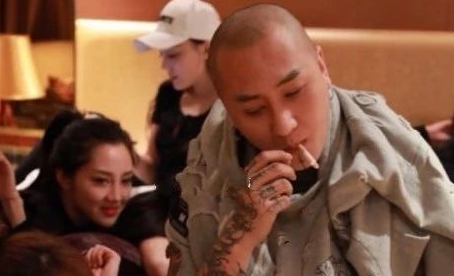 方丈停播是怎么回事？李四明言不会和丈门为敌